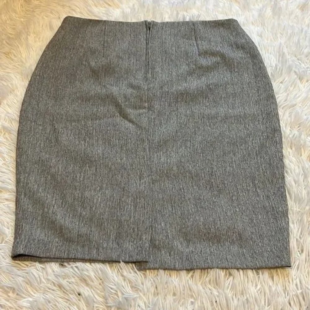 Gray Button Pencil Skirt